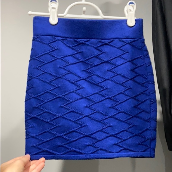 Fitted Royal Blue Mini Pencil Skirt - Picture 2 of 3
